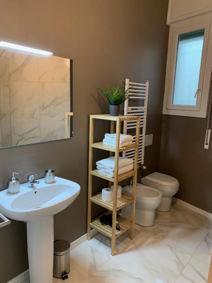 Suite Lame 37 Rental Rooms Bolonha Exterior foto